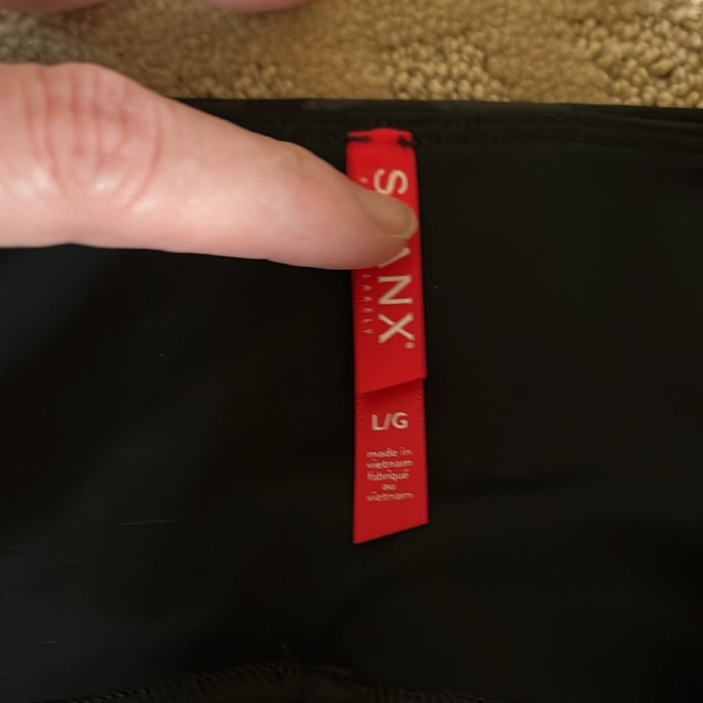 Spanx Black Camo Faux Leather Leggings Sz L - Picture 3 of 3